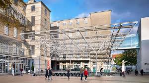 R&oslash;dt mursten og kulturliv &ndash; Brandts Kl&aelig;defabrik Odense